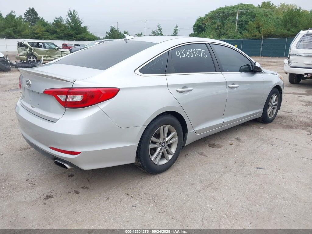 5NPE24AF5FH054867 2015 HYUNDAI SONATA photo no. 4