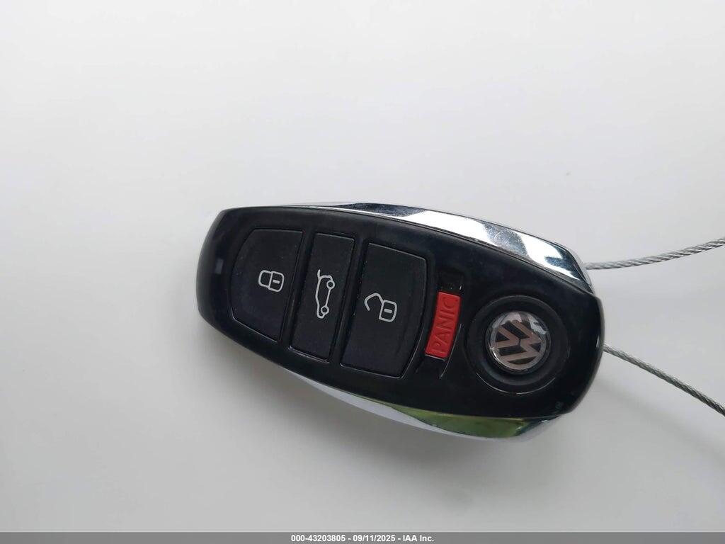 WVGEF9BP6GD011893 2016 VOLKSWAGEN TOUAREG photo no. 11
