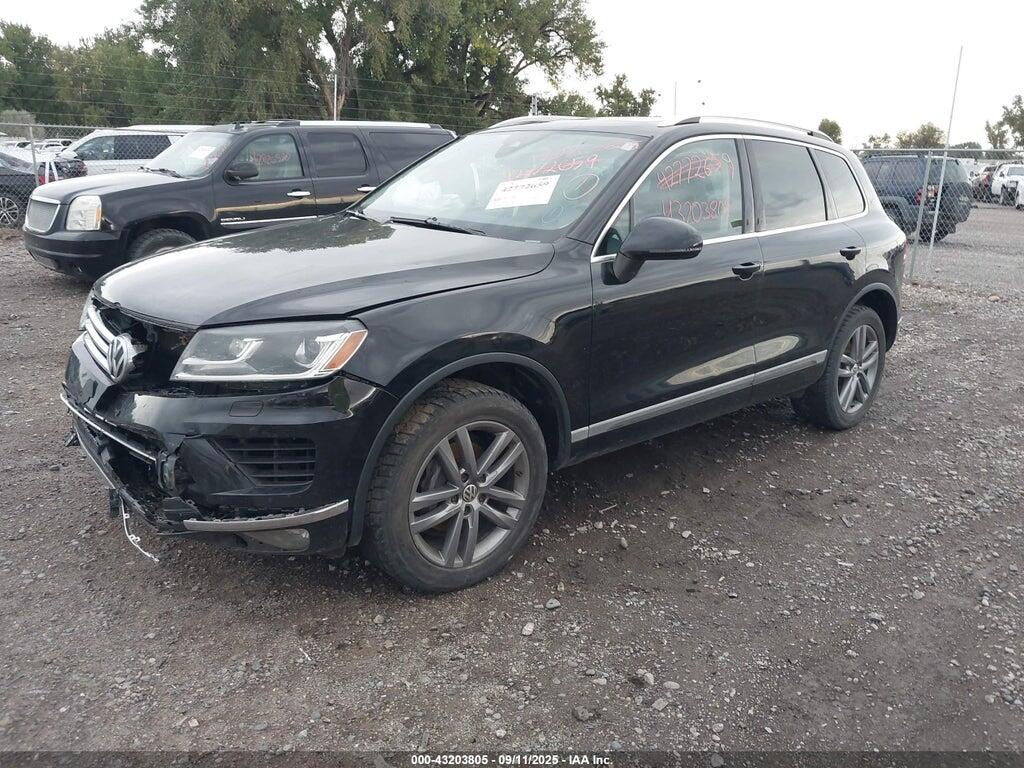 WVGEF9BP6GD011893 2016 VOLKSWAGEN TOUAREG photo no. 2