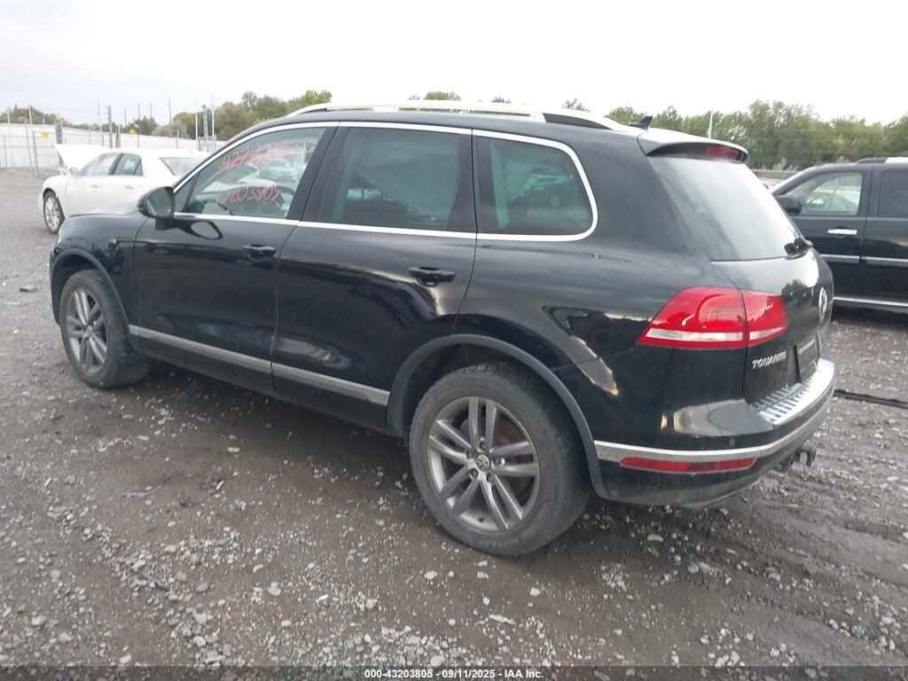 WVGEF9BP6GD011893 2016 VOLKSWAGEN TOUAREG photo no. 3
