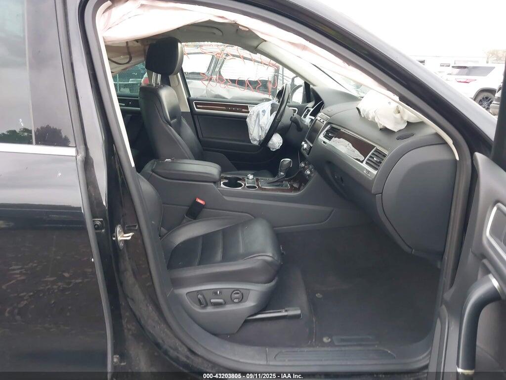 WVGEF9BP6GD011893 2016 VOLKSWAGEN TOUAREG photo no. 5