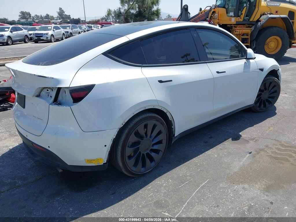 7SAYGDEE3NF368677 2022 TESLA MODEL Y photo no. 4