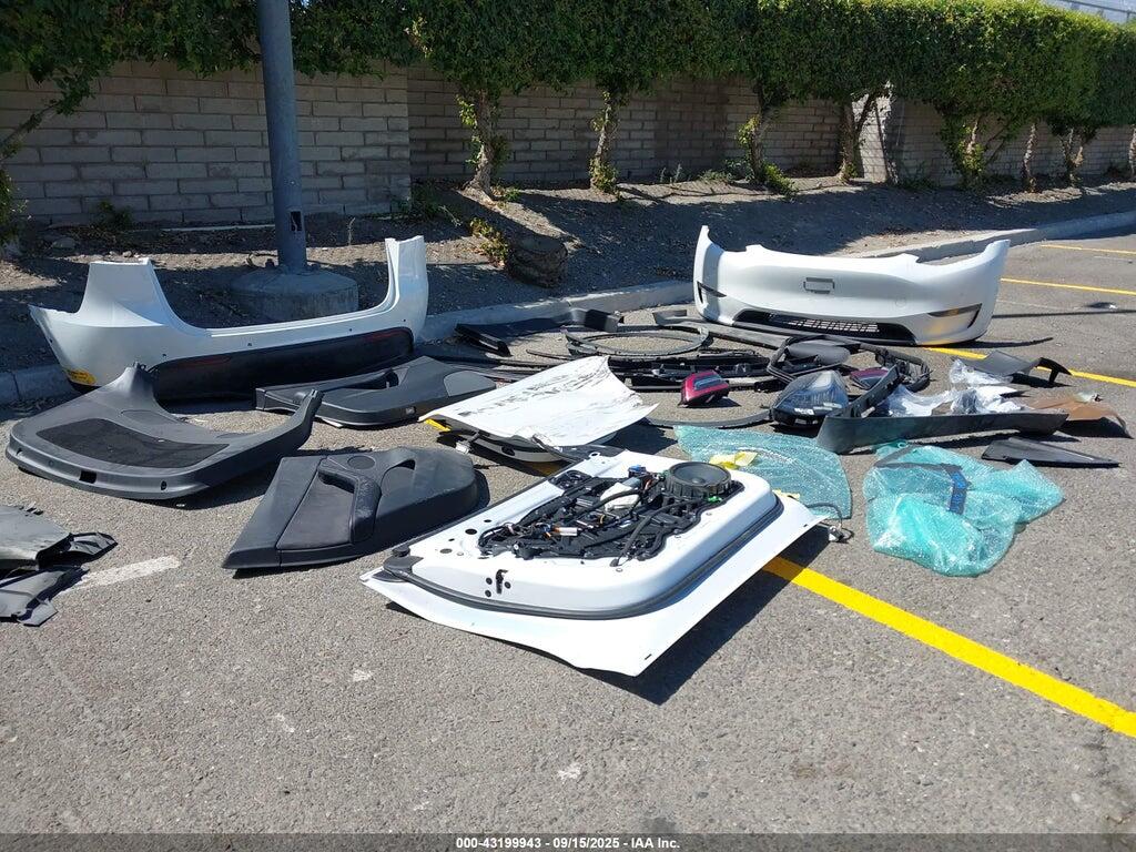 7SAYGDEE3NF368677 2022 TESLA MODEL Y photo no. 9