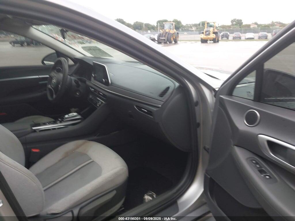 5NPEG4JA4MH110476 2021 HYUNDAI SONATA photo no. 5