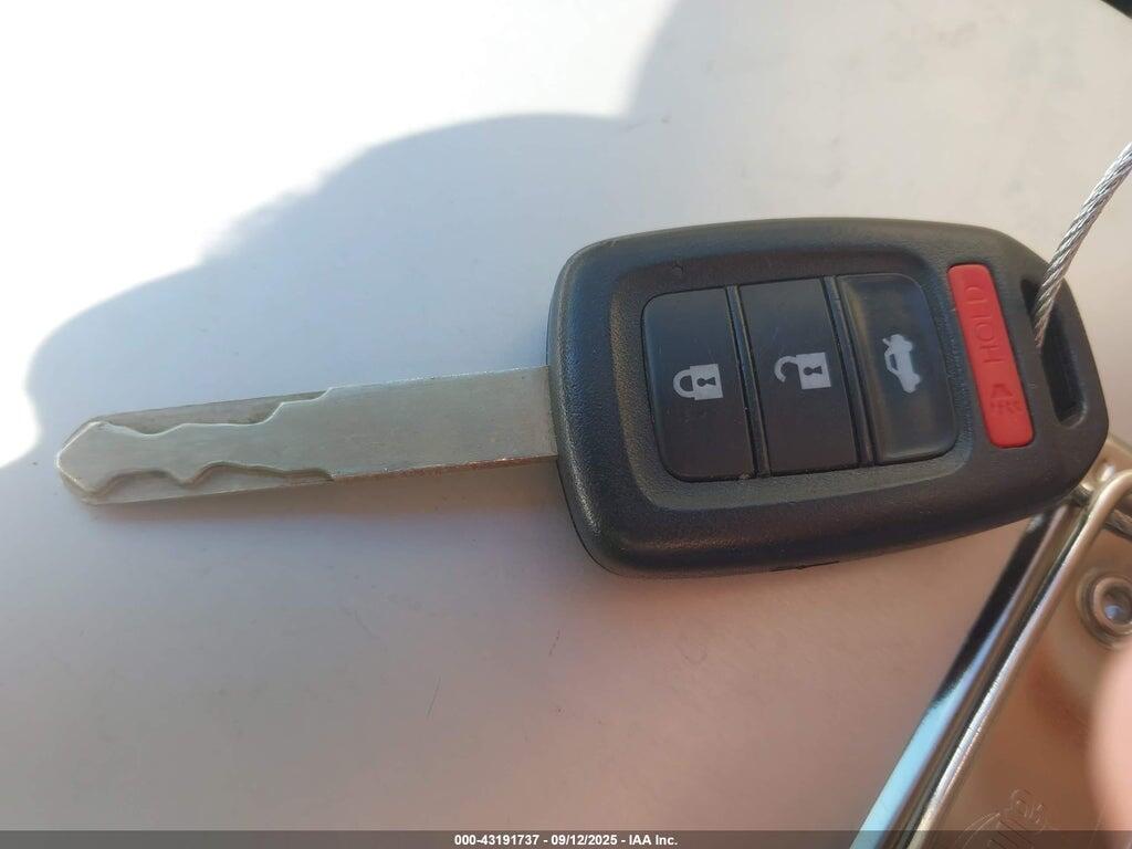 1HGCR2F39FA269280 2015 HONDA ACCORD photo no. 11