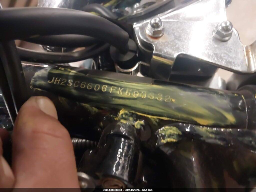 JH2SC6606FK500632 2015 HONDA VT1300 photo no. 10