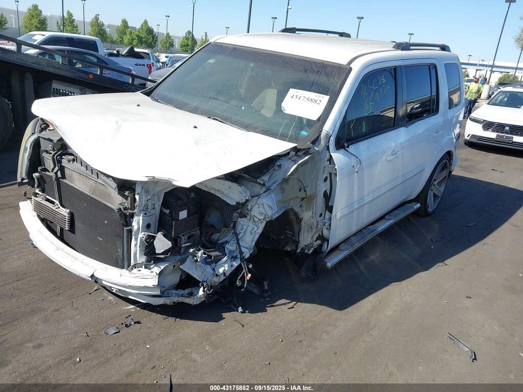 5FNYF3H48BB003436 2011 HONDA PILOT photo no. 2