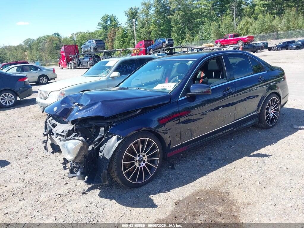 WDDGF8AB1DR242153 2013 MERCEDES-BENZ C 300 photo no. 2