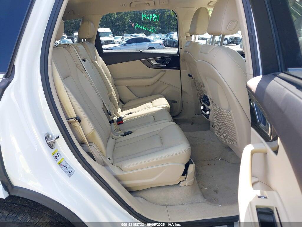 WA1VAAF72KD032080 2019 AUDI Q7 photo no. 8
