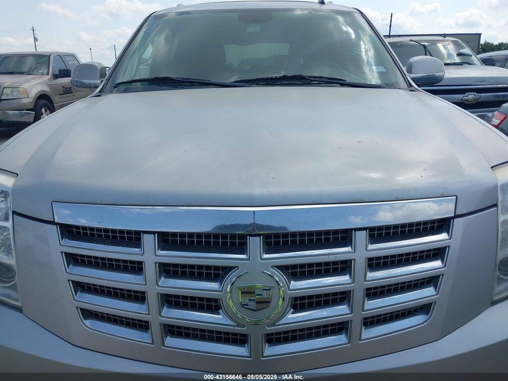 1GYS3HEFXBR127777 2011 CADILLAC ESCALADE ESV photo no. 12