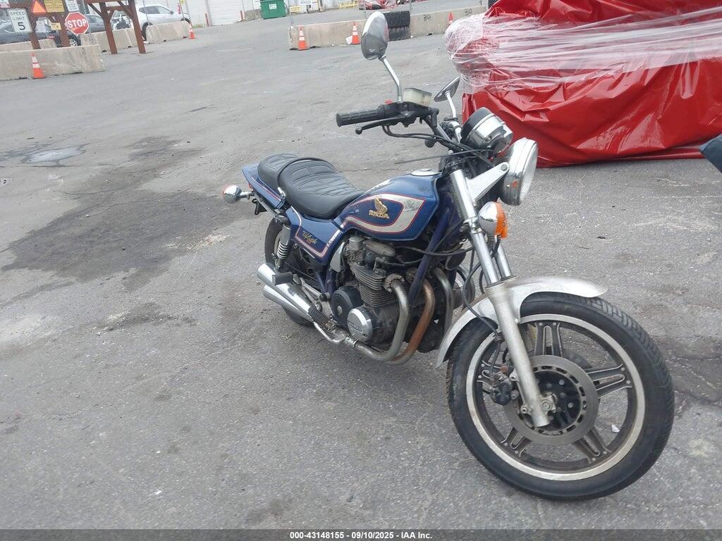 1982 HONDA CB650 JH2RC0809CM010923