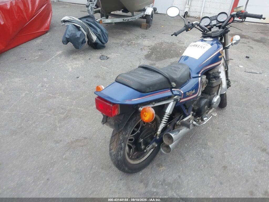 JH2RC0809CM010923 1982 HONDA CB650 photo no. 4