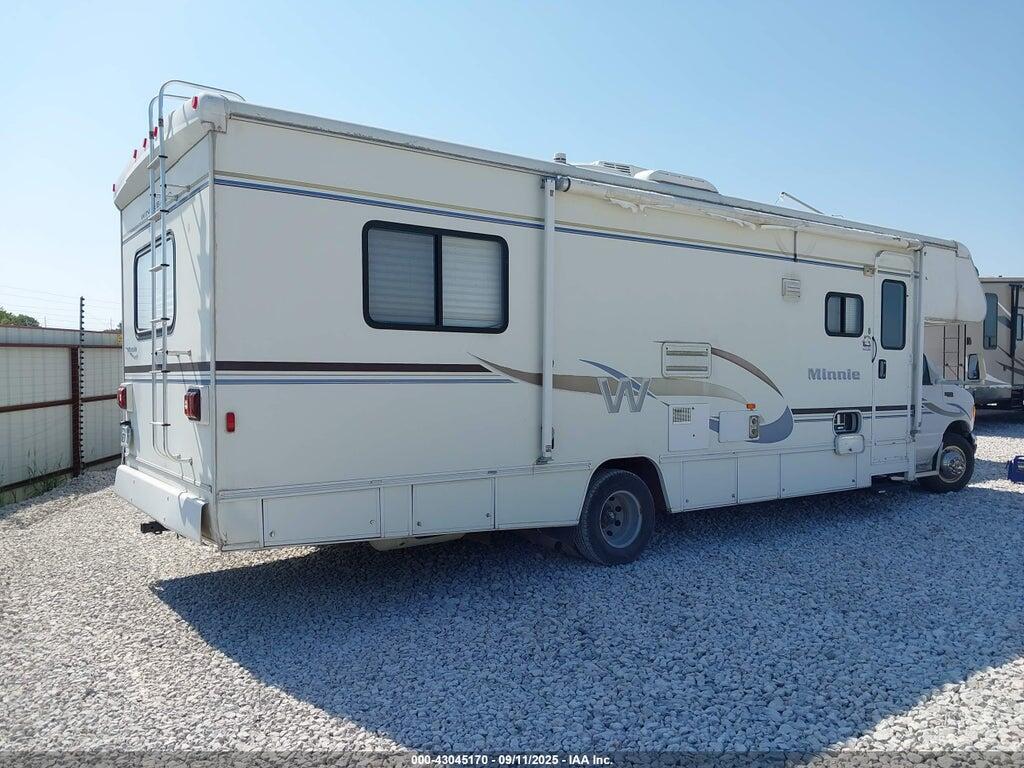1FDXE45S14HB08888 2004 WINNEBAGO ECONOLINE photo no. 4
