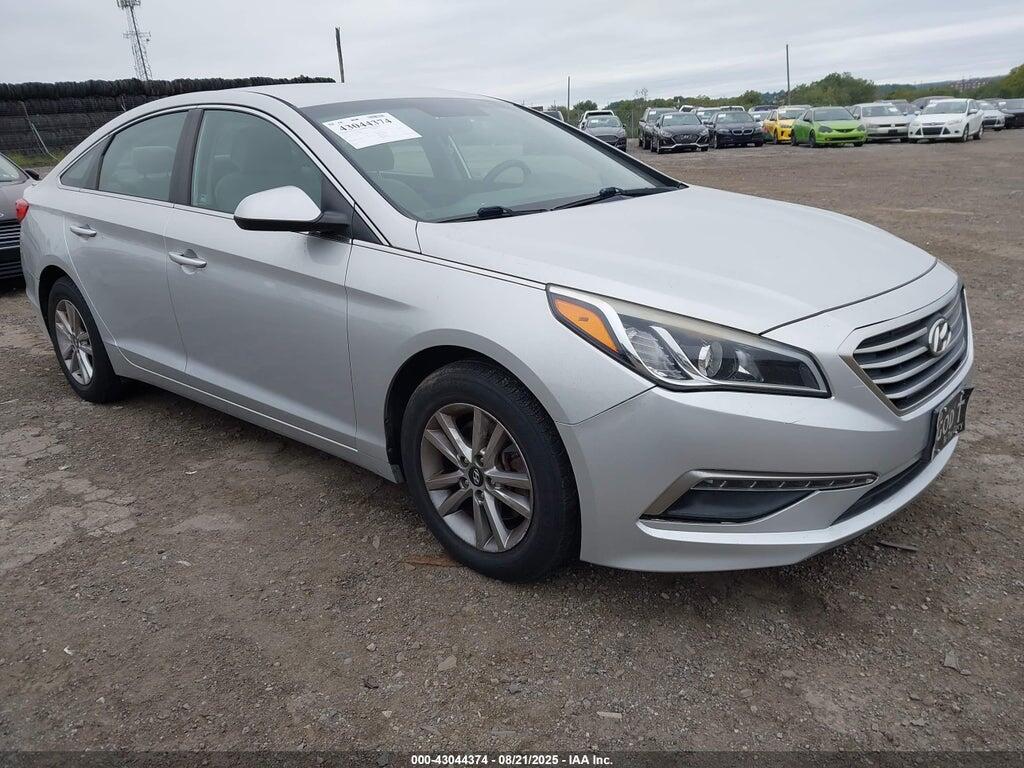 5NPE24AF5FH025045 2015 HYUNDAI SONATA photo no. 1