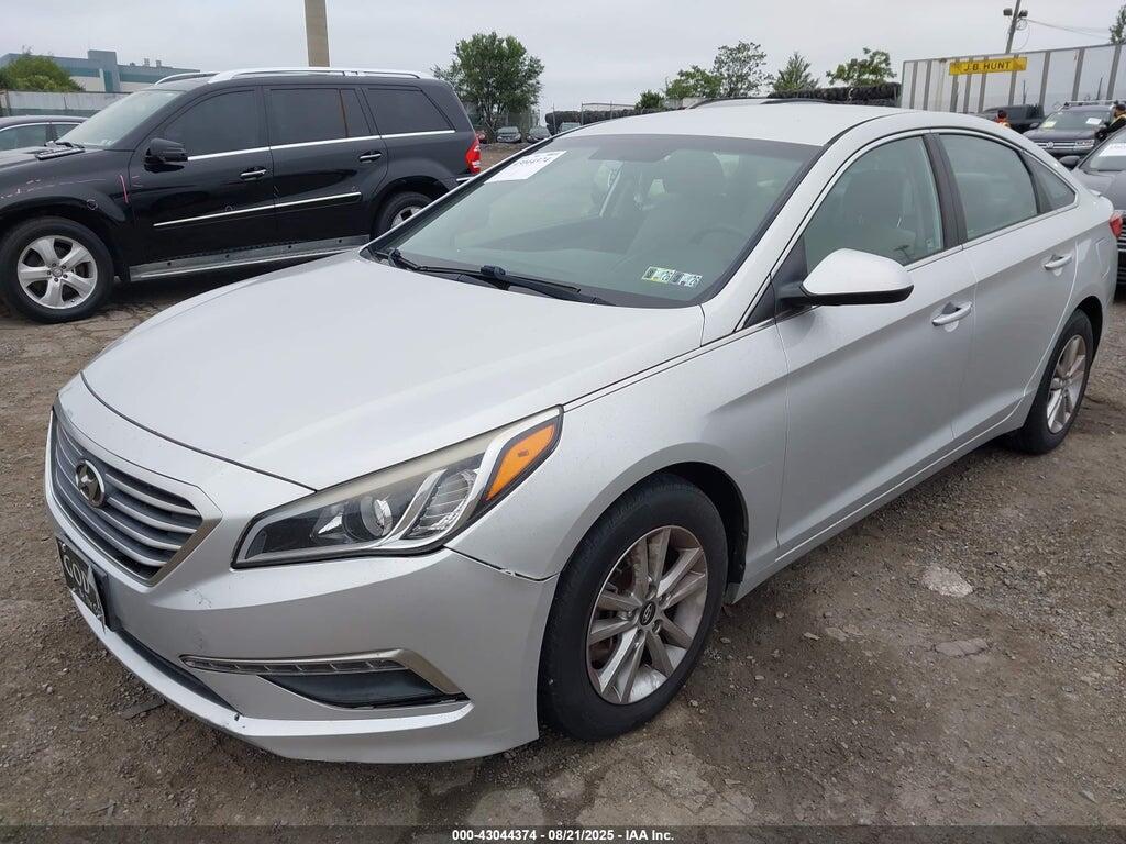 5NPE24AF5FH025045 2015 HYUNDAI SONATA photo no. 2