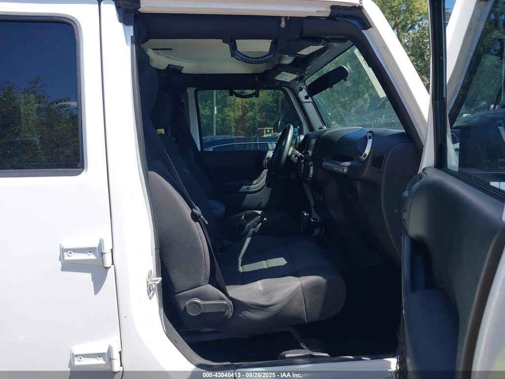 1C4HJWEG5CL159754 2012 JEEP WRANGLER UNLIMITED photo no. 5
