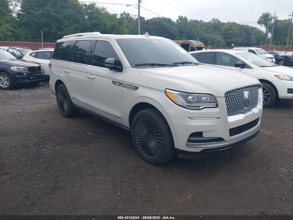 5LMJJ2LT2NEL02363 2022 LINCOLN NAVIGATOR photo no. 1