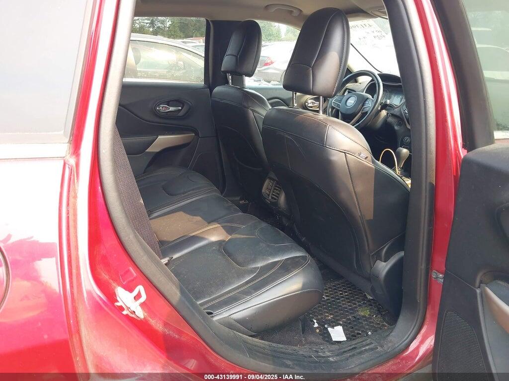 1C4PJMCS5HW663931 2017 JEEP CHEROKEE photo no. 8