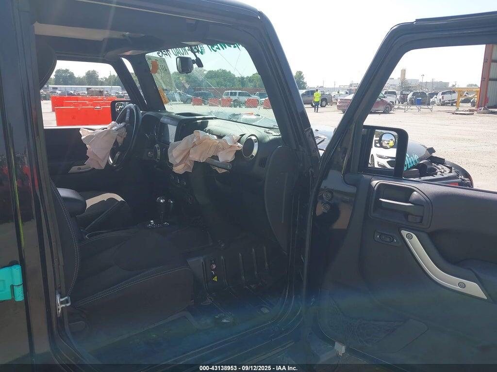 1C4HJWEG8GL334973 2016 JEEP WRANGLER UNLIMITED photo no. 5