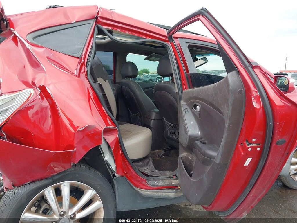 KM8JU3AC3CU464069 2012 HYUNDAI TUCSON photo no. 8
