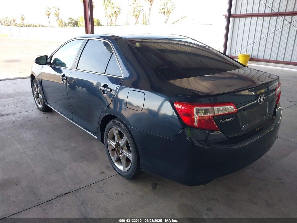 4T1BF1FK5EU415686 2014 TOYOTA CAMRY photo no. 3