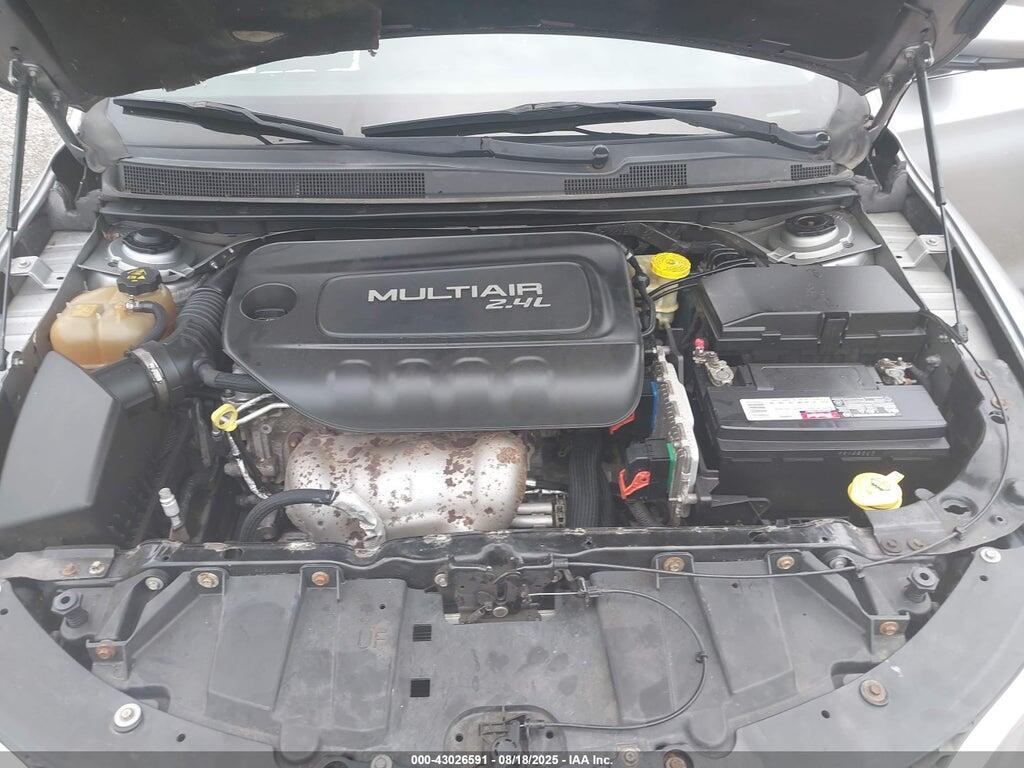 1C3CCCAB6FN594437 2015 CHRYSLER 200 photo no. 10