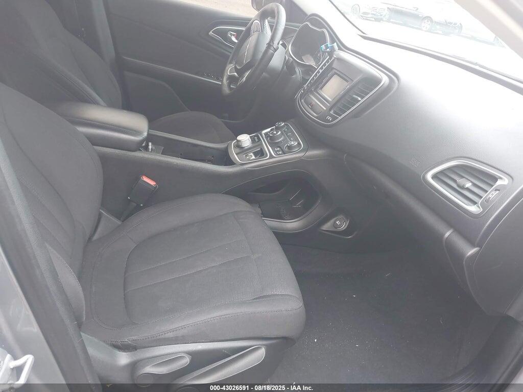 1C3CCCAB6FN594437 2015 CHRYSLER 200 photo no. 5