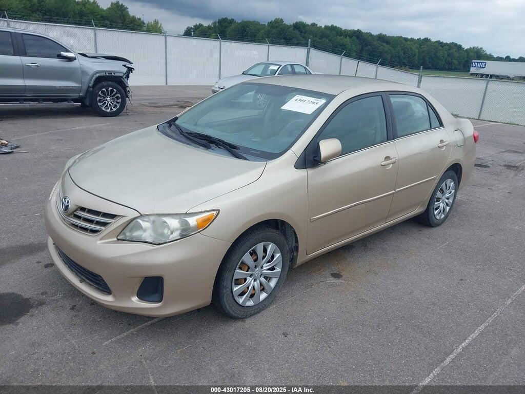 2T1BU4EE5DC960841 2013 TOYOTA COROLLA photo no. 2