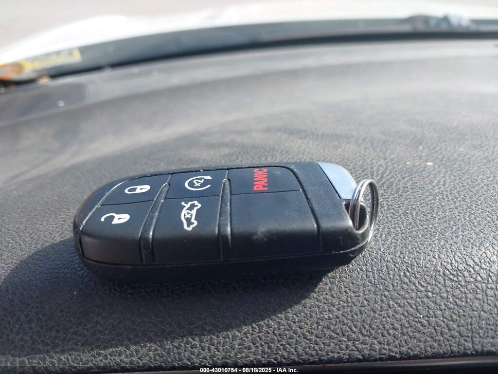 2C3CDXBG8GH103956 2016 DODGE CHARGER photo no. 11
