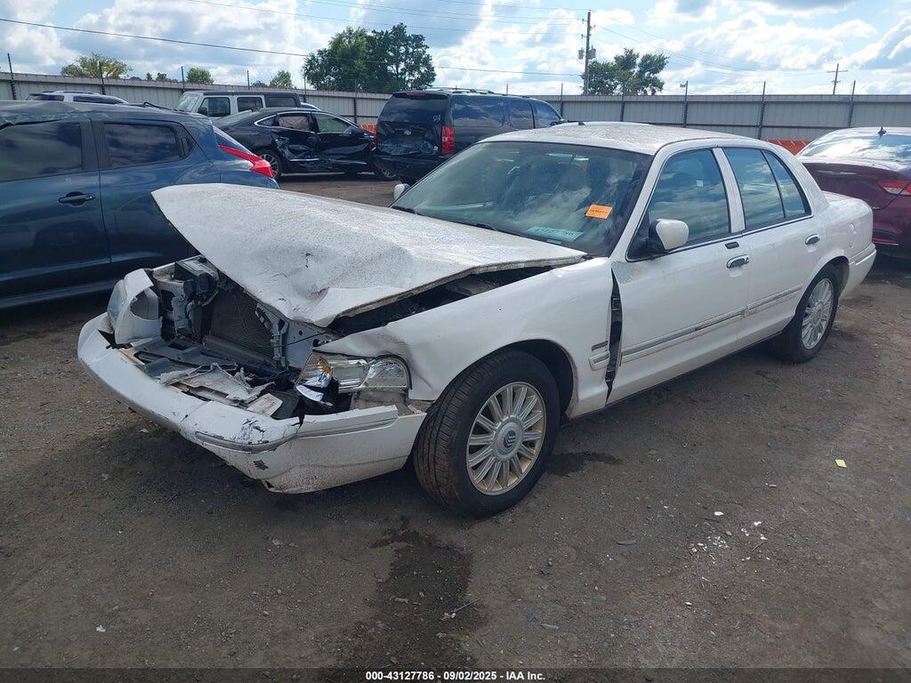 2MEBM7FV9AX613437 2010 MERCURY GRAND MARQUIS photo no. 2