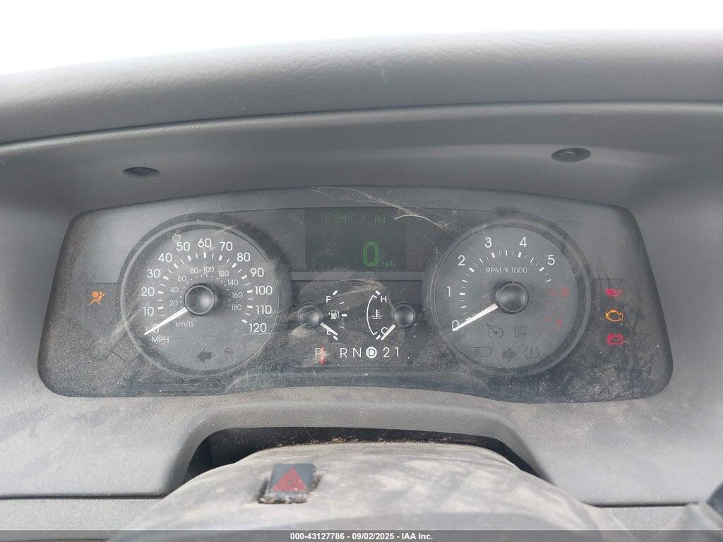 2MEBM7FV9AX613437 2010 MERCURY GRAND MARQUIS photo no. 7