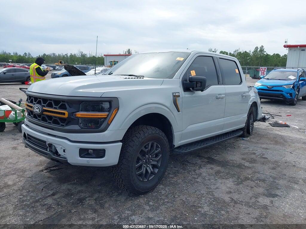 1FTFW4L50RFA69661 2024 FORD F-150 photo no. 2