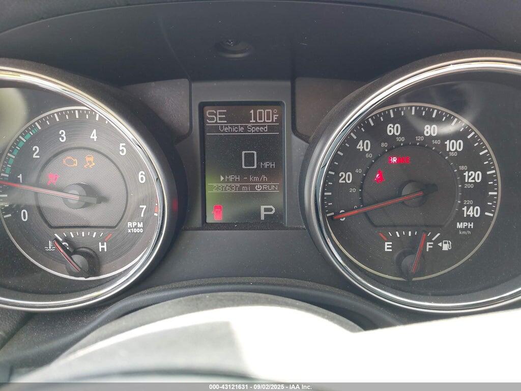 1J4RR6GT8BC556102 2011 JEEP GRAND CHEROKEE photo no. 7
