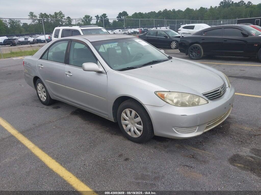 4T1BE30KX5U084868 2005 TOYOTA CAMRY photo no. 1