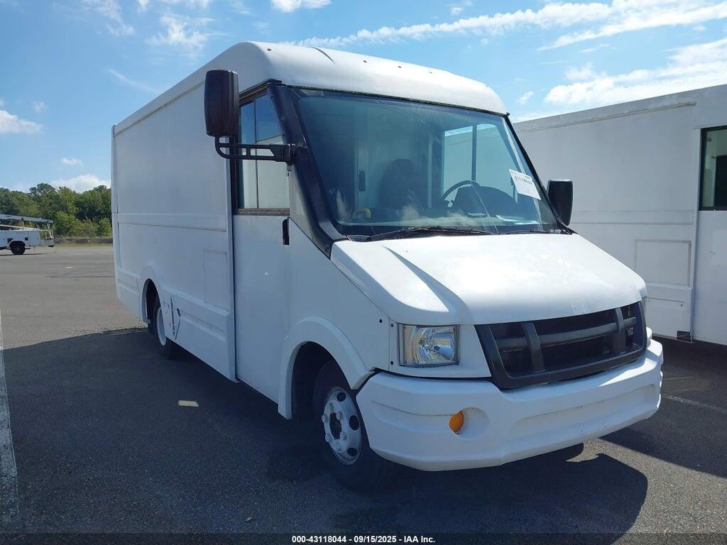 2015 ISUZU COMMERCIAL VAN JALB4T170F7W00395
