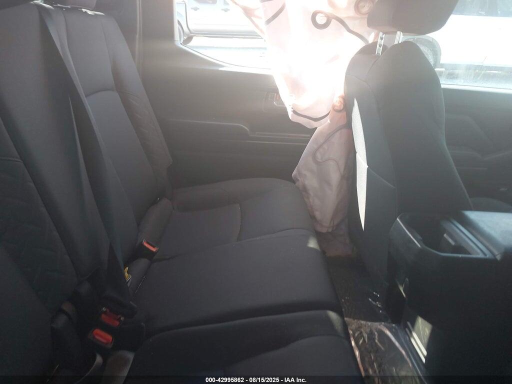 3TYKD5HN6RT009648 2024 TOYOTA TACOMA photo no. 8