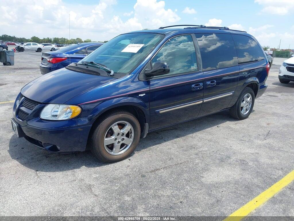 2D4GP44L74R577743 2004 DODGE GRAND CARAVAN photo no. 2