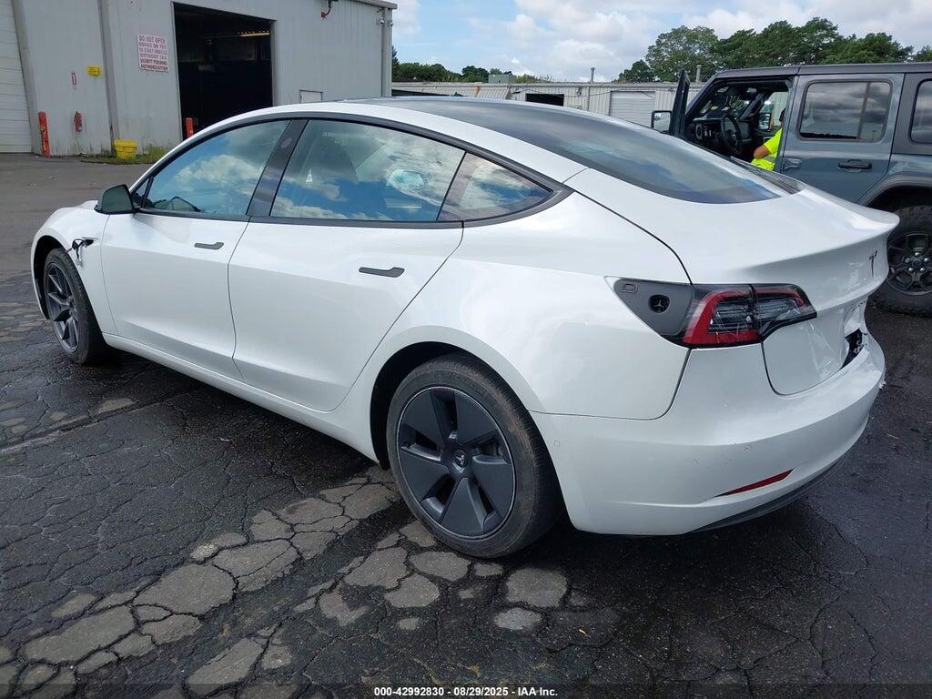 5YJ3E1EB8NF247631 2022 TESLA MODEL 3 photo no. 3