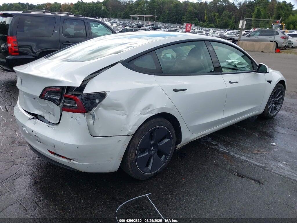 5YJ3E1EB8NF247631 2022 TESLA MODEL 3 photo no. 4