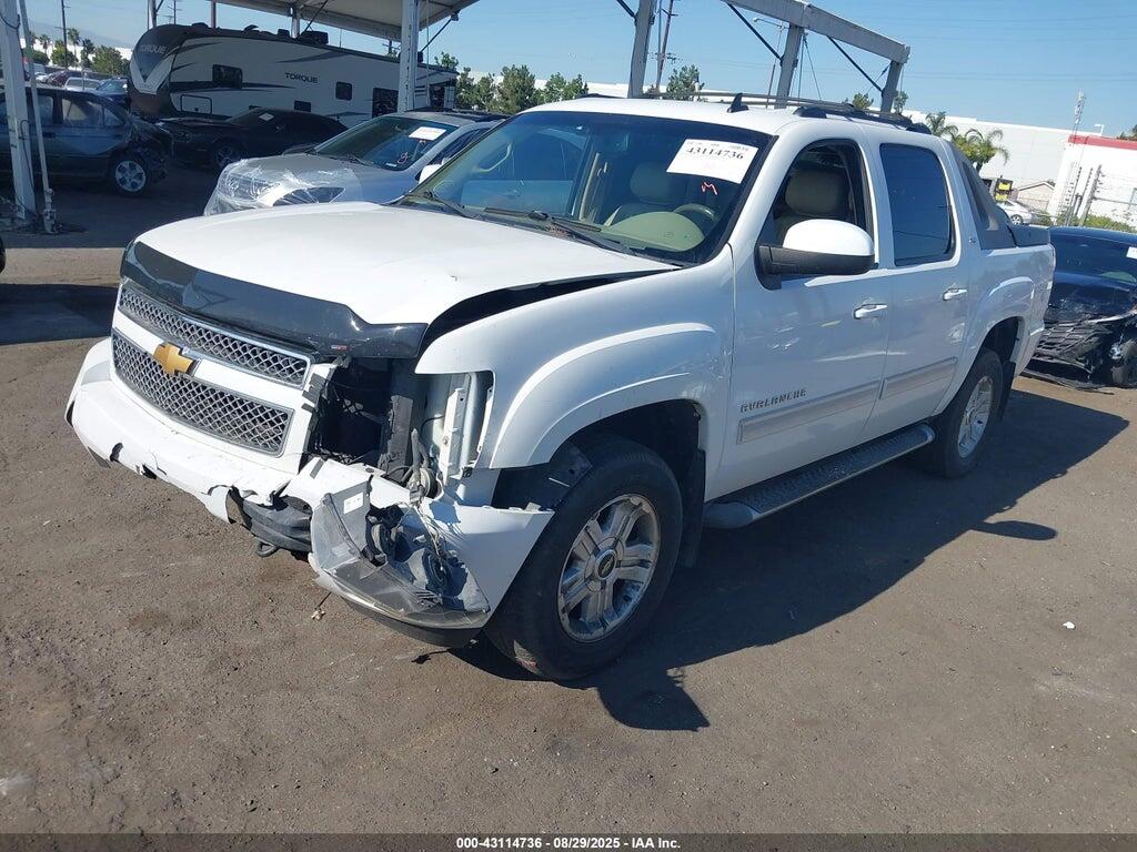 3GNTKFE74CG133125 2012 CHEVROLET AVALANCHE 1500 photo no. 2