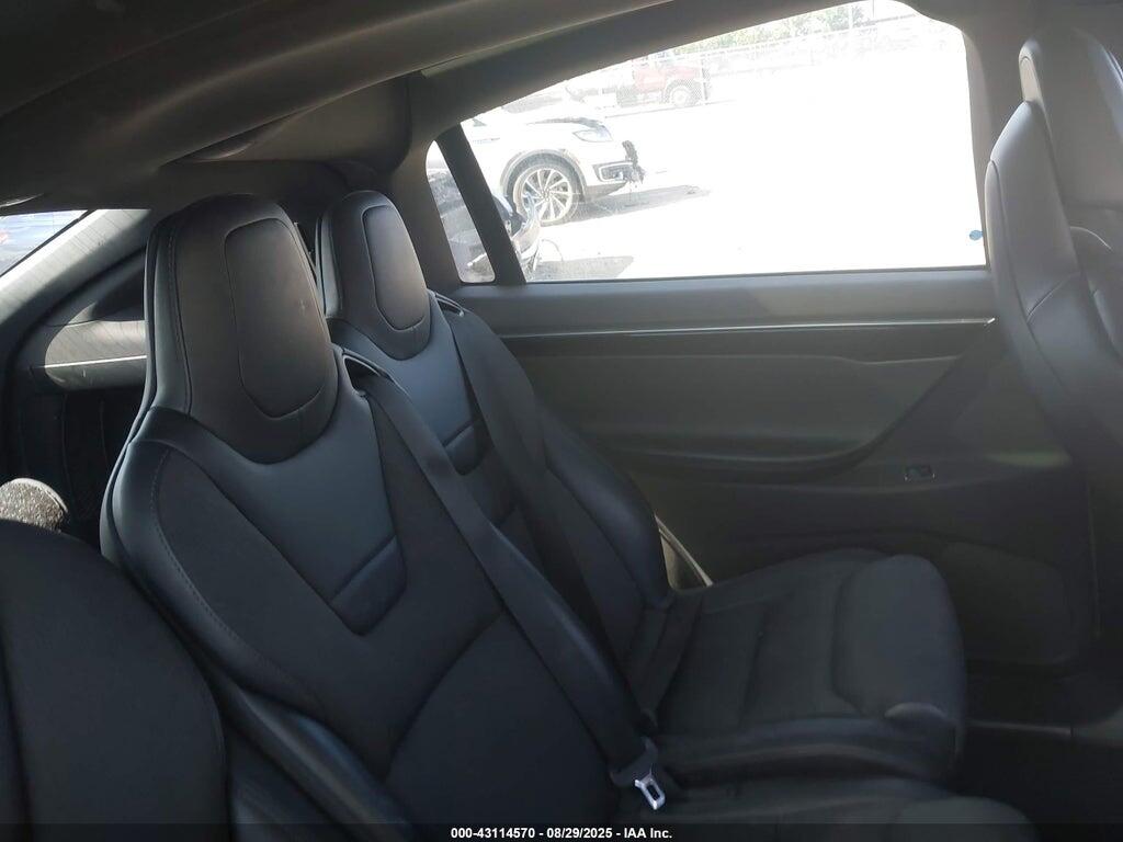 5YJXCAE2XHF048804 2017 TESLA MODEL X photo no. 8