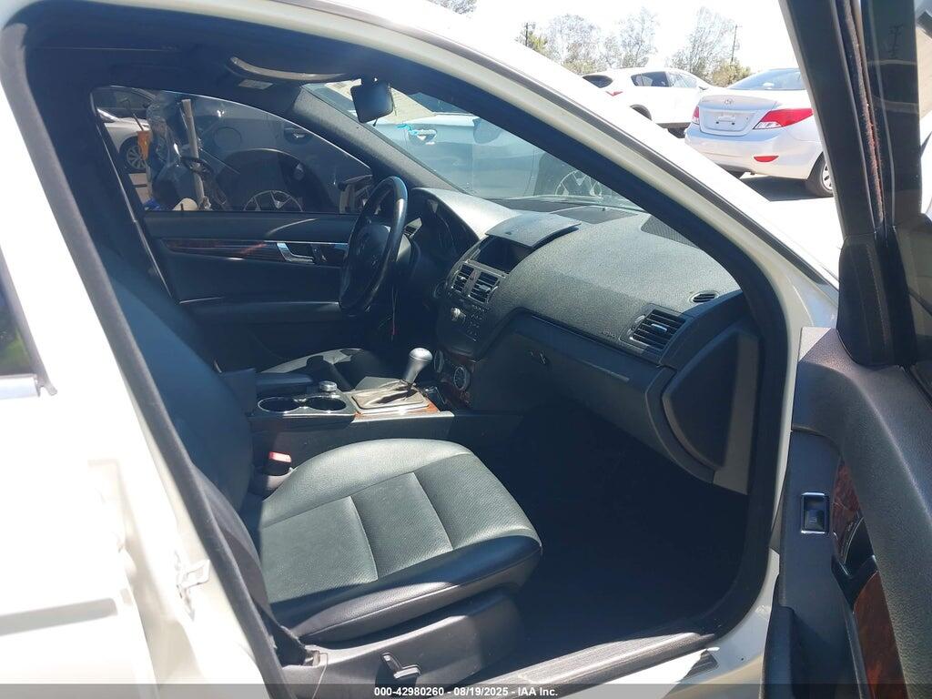 WDDGF5EB5AR109724 2010 MERCEDES-BENZ C 300 photo no. 5