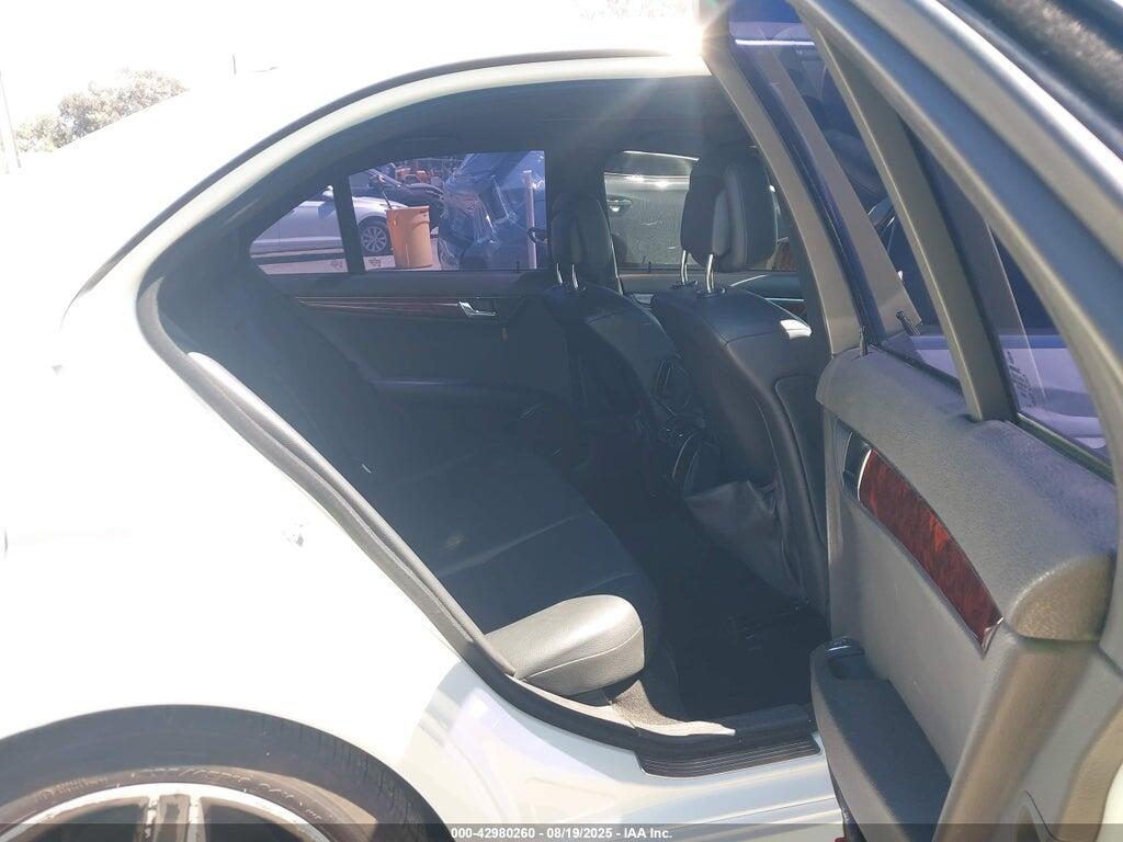 WDDGF5EB5AR109724 2010 MERCEDES-BENZ C 300 photo no. 8