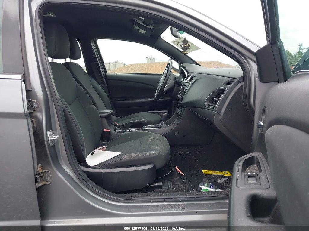 1C3CCBBB0CN113814 2012 CHRYSLER 200 photo no. 5