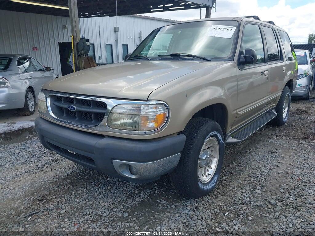 1FMDU63E2YZA39031 2000 FORD EXPLORER photo no. 2