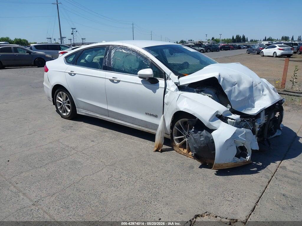 3FA6P0LU8KR262930 2019 FORD FUSION HYBRID photo no. 1
