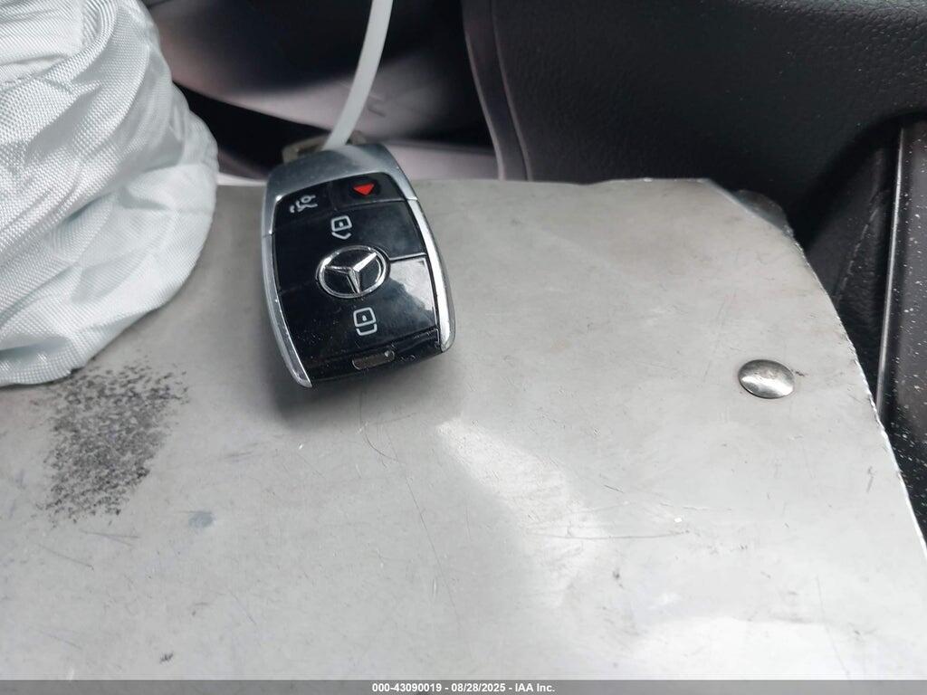 WDDZF4KB2JA472875 2018 MERCEDES-BENZ E 300 photo no. 11