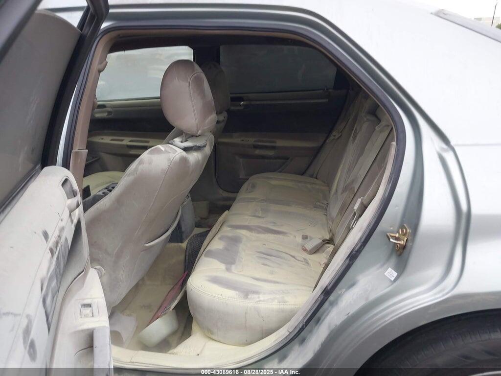2C3KA63H86H110295 2006 CHRYSLER 300C photo no. 8