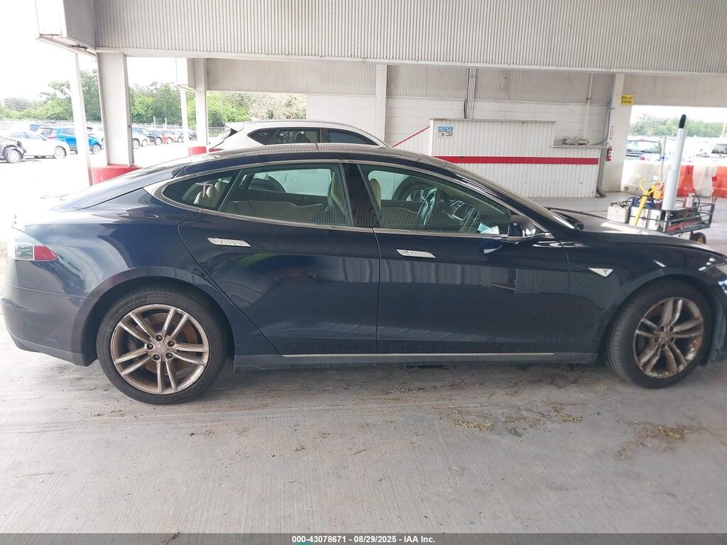 5YJSA1AC8DFP10114 2013 TESLA MODEL S photo no. 12