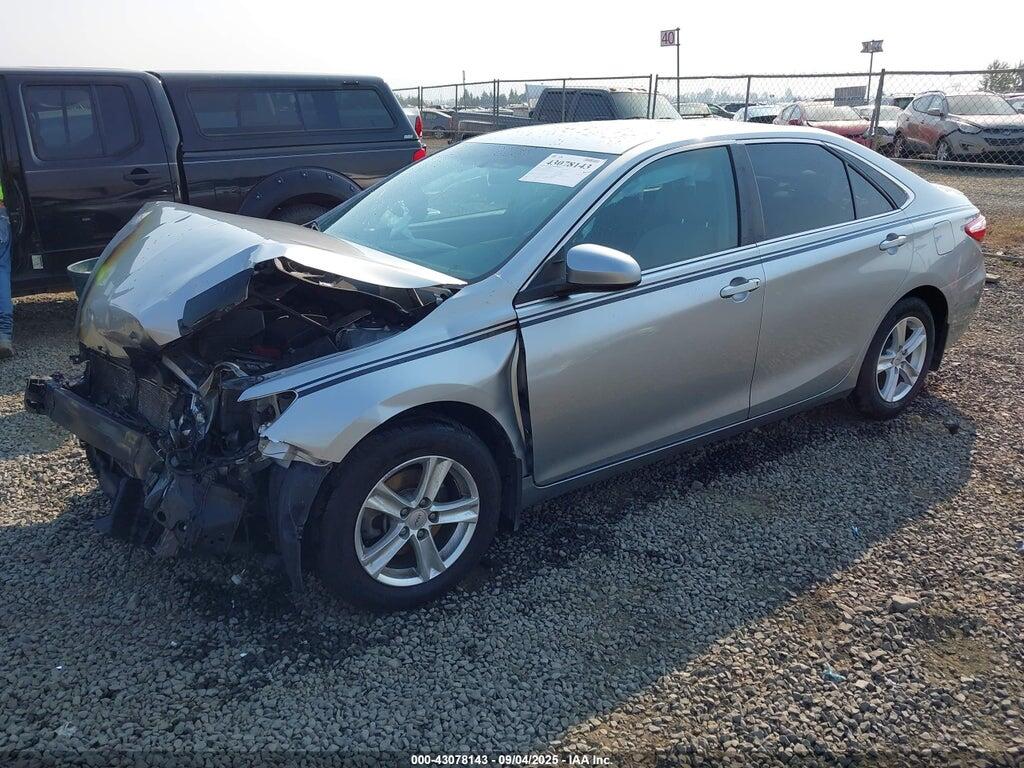 4T1BF1FK7GU247052 2016 TOYOTA CAMRY photo no. 2